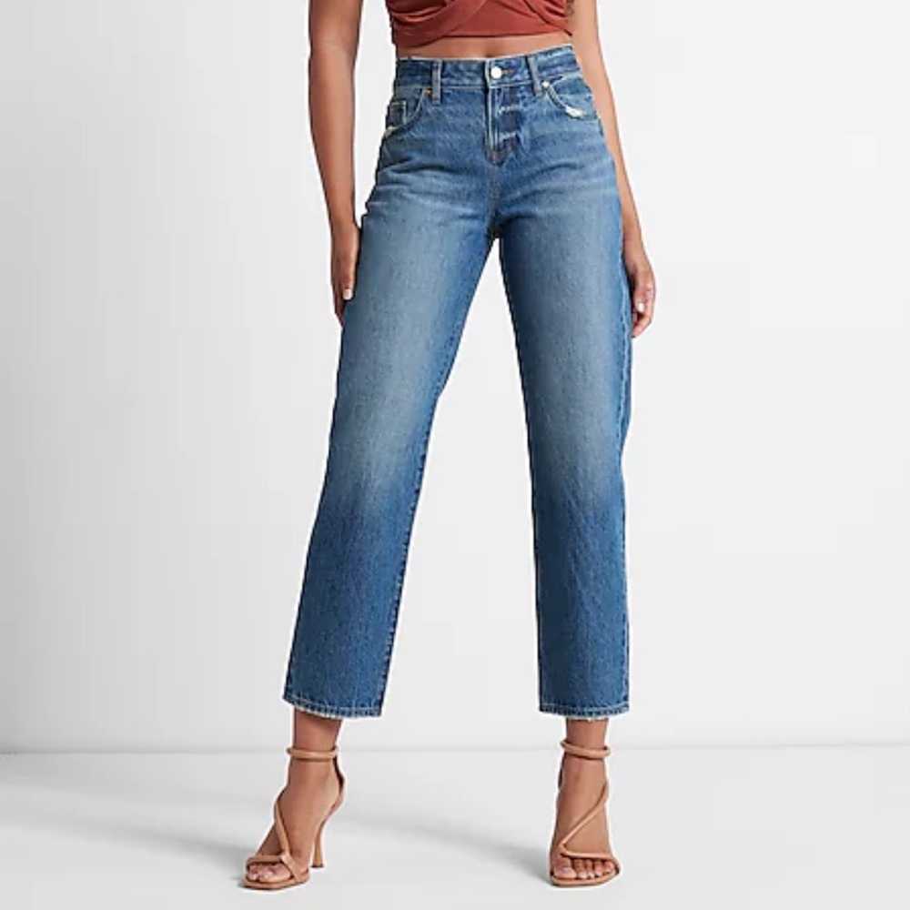 Express Low Rise Medium Wash Boyfriend Jeans - Size 4R